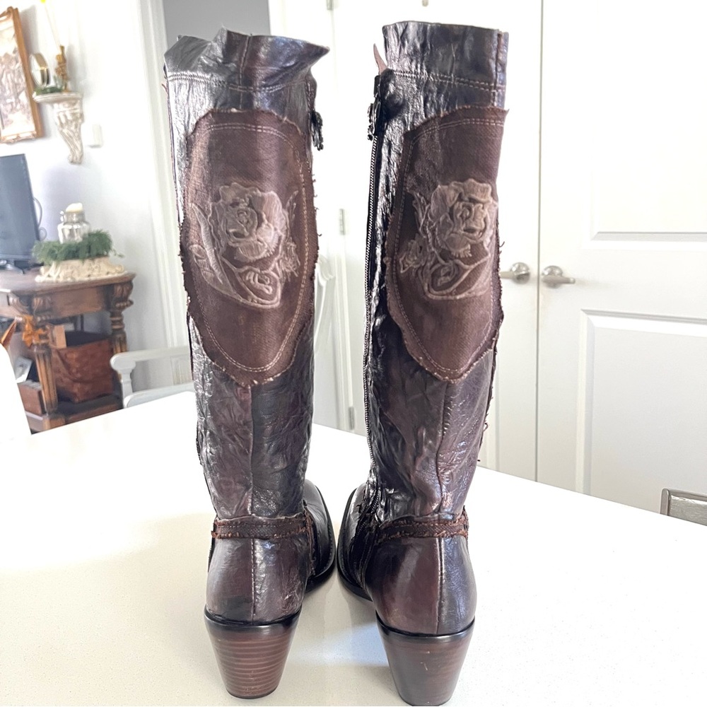 Siren by Mark Nason Villa Boot
Dark Brown Rare Vintage - Picture 14 of 16